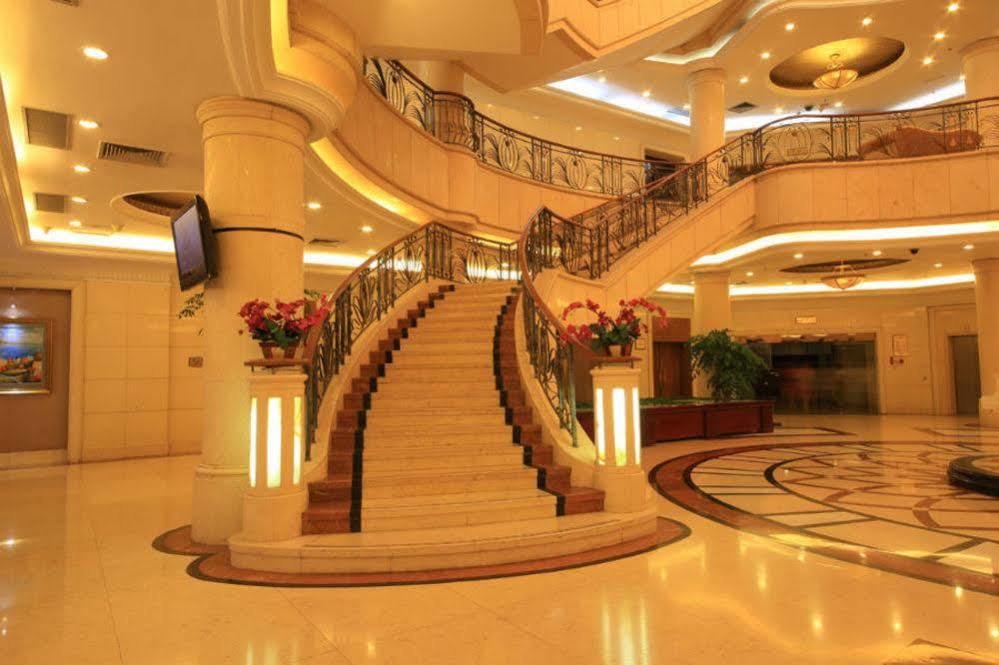 Country Garden Phoenix Hotel Jingmen ภายนอก รูปภาพ